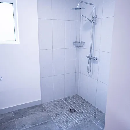 Bed & Breakfast Avondale House